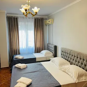  Appartamento New Skanderbeg Square Albania